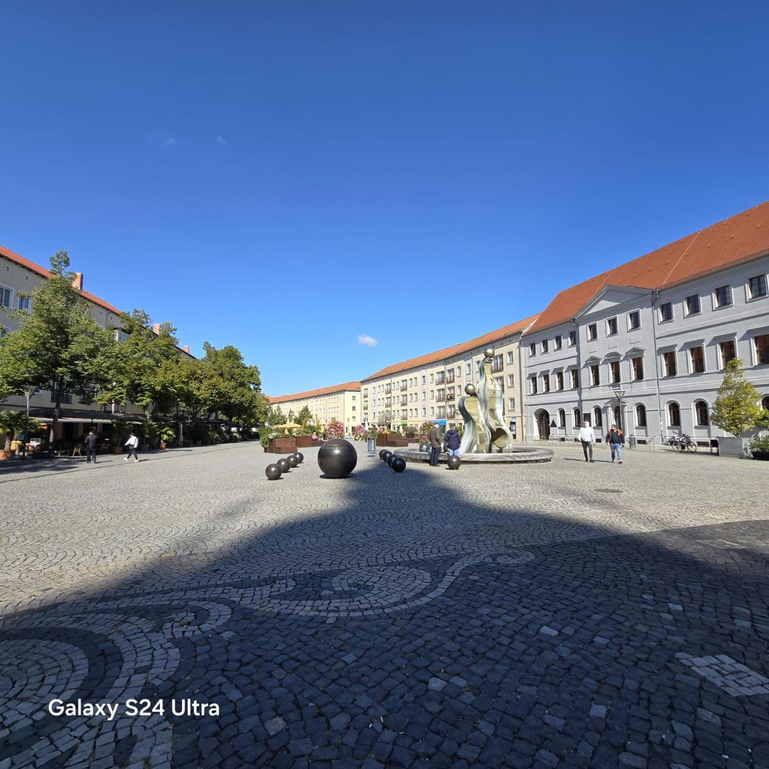 City Apart - Fewo Klimaanlage Whirpool Panoramafenster 5 Personen Kulturdenkmal Дессау Экстерьер фото
